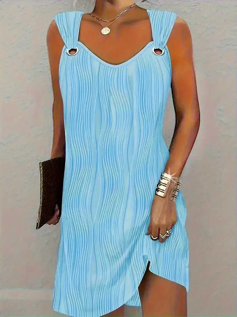 vestido color azul cielo con rayas ondulantes party